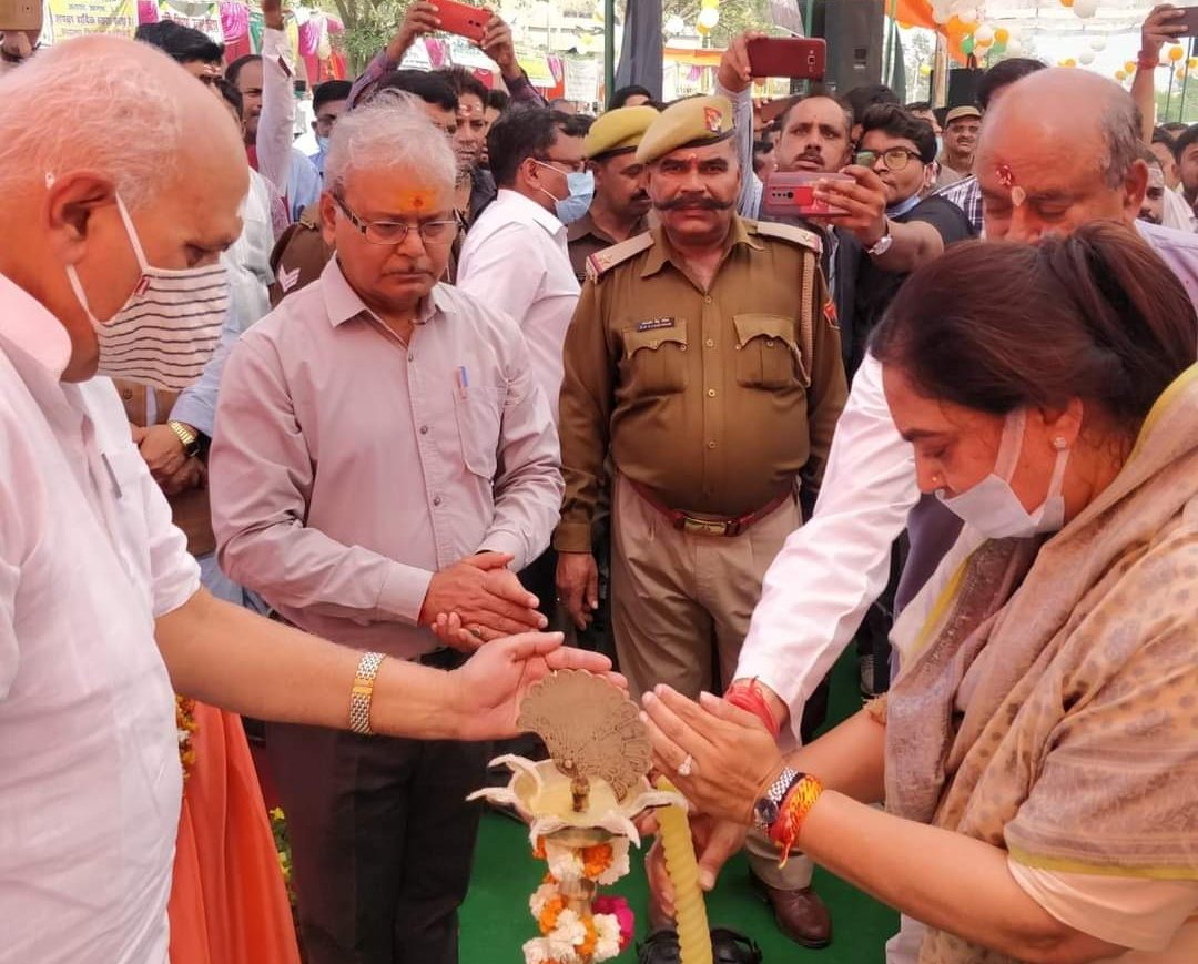 duvasu-participated-in-virat-kisan-mela-at-bateshwar-honble-agriculture-minister-inaugurated-the-mela