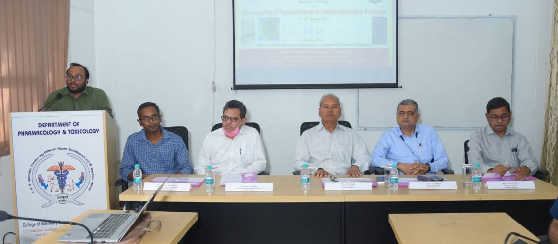 glimpses-of-valedictory-function-of-hands-on-training-programme-on-bioprospecting-of-phytoconstituents-to-combat-antimicrobial-resistance-under-icar-evm-project-held-at-department-of-vet