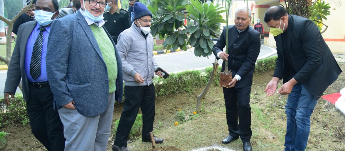 plantation-clean-and-green-campus-republic-day-2022